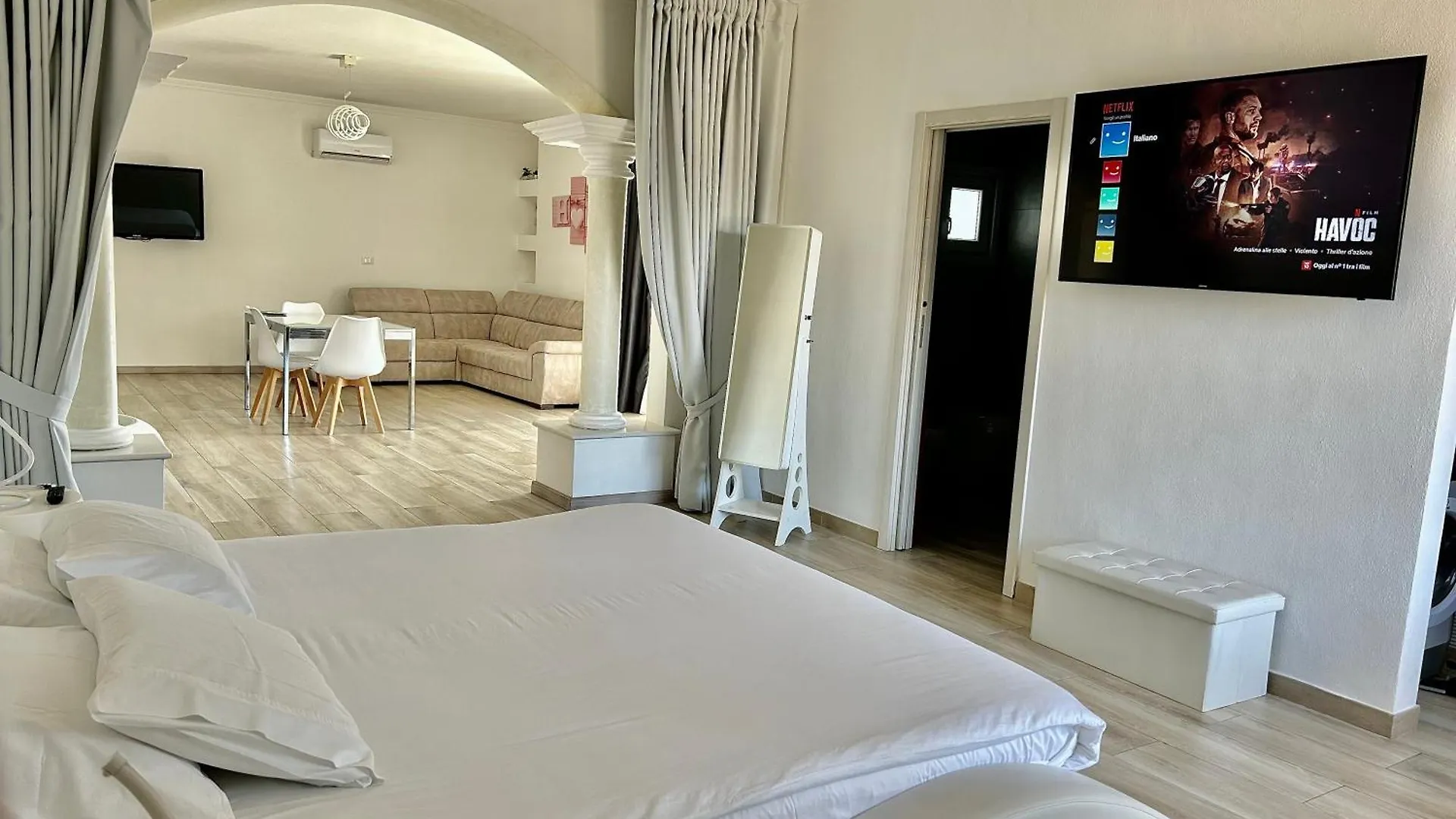 אורוסיי Guest House - La Bella Vita