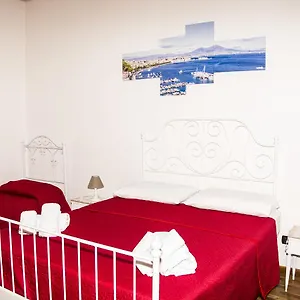  Bed and breakfast O' Sole E' Napule Italia